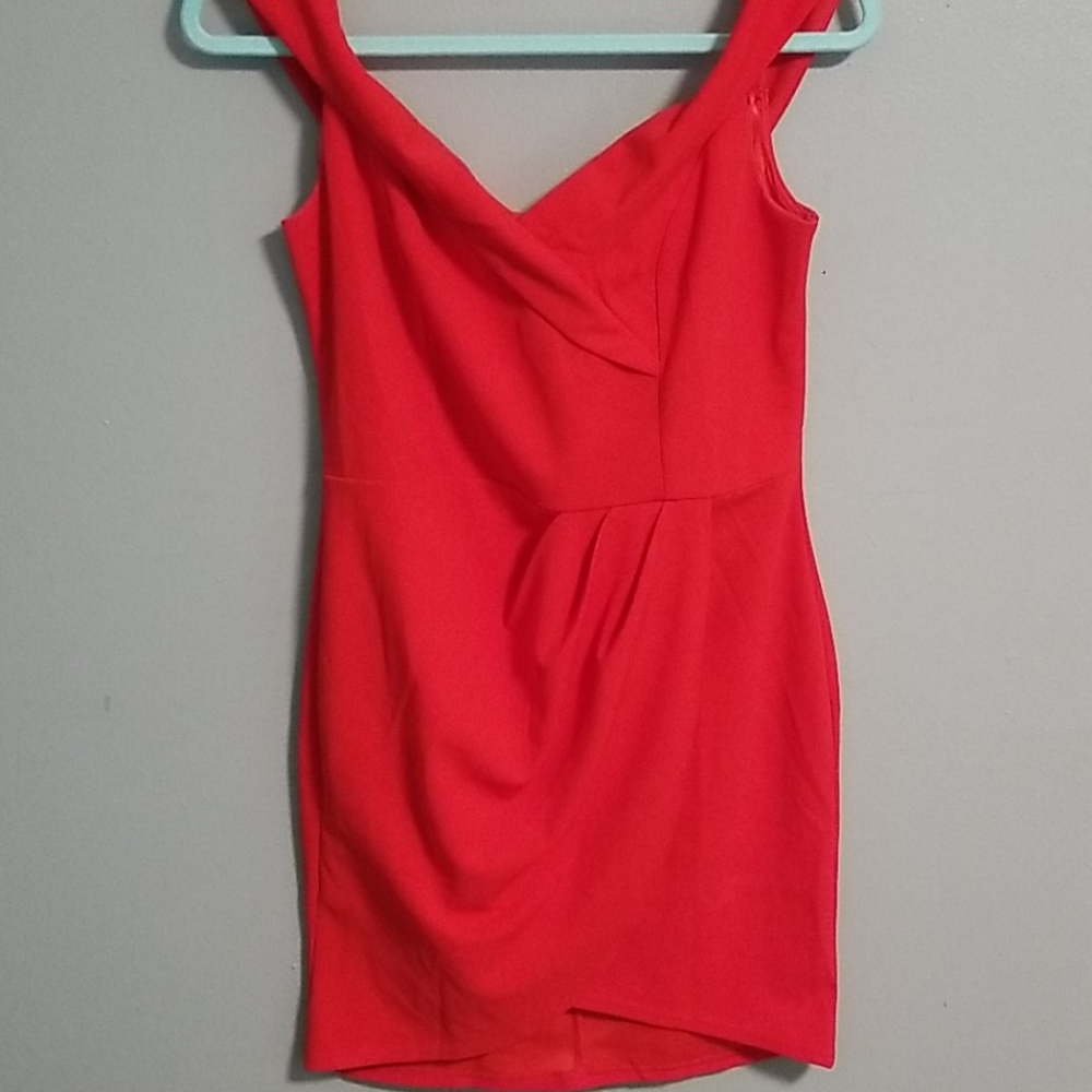 Short formal red dress